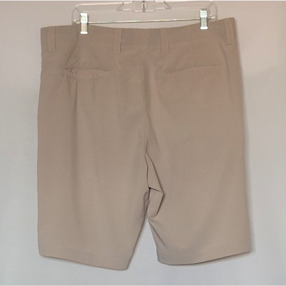 Callaway Men's Stretch Performance Golf Shorts in Pearl Khaki Mens: XL - Picture 3 of 11